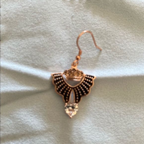 Eternal Love Series Earrings- Rose Gold 1 - Picture 2 of 7